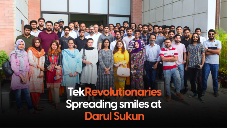 TekRevolutionaries Spreading Smiles at Darul Sukun